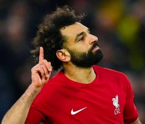 爱游戏体育-关于萨拉赫连续二十场比赛得分超过势不可挡，篮网挑战极限！的信息