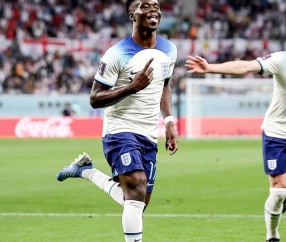 爱游戏体育-西亚卡姆新星绝杀表现惊艳，公牛未来可期！的简单介绍