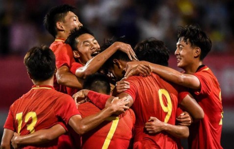 爱游戏体育-关于Ning爆冷击败中国队，精彩发挥引爆全场！的信息