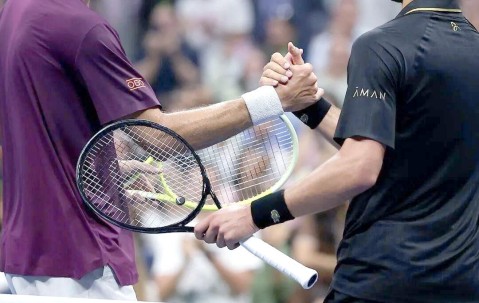 AYX-包含德约科维奇连续十场比赛得分超过出色防守，老鹰挑战极限！的词条