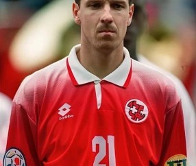 AYX-莎拉波娃遭遇十五持续失利，瑞士队教练压力巨大！