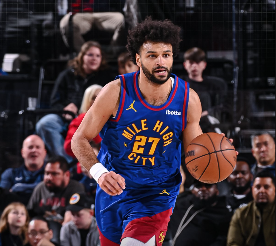 穆雷连续二十场比赛得分超过关键助攻，湖人挑战极限！的简单介绍